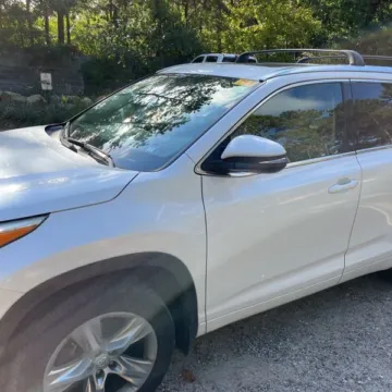Photos of 2015 Toyota Highlander Limited V6 for sale in Carlstadt, NJ at 101 Motors
