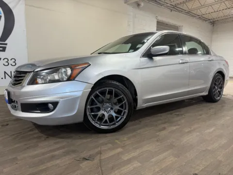 Photos of 2008 Honda Accord 2.4 EX-L for sale in Carlstadt, NJ at 101 Motors