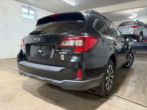 More photos of 2017 Subaru Outback 2.5i Limited at 101 Motors, NJ