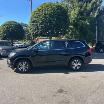 Another view of 2018 Honda Pilot EX-L for sale in Carlstadt, NJ at 101 Motors