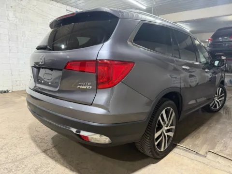 More photos of 2017 Honda Pilot Elite at 101 Motors, NJ