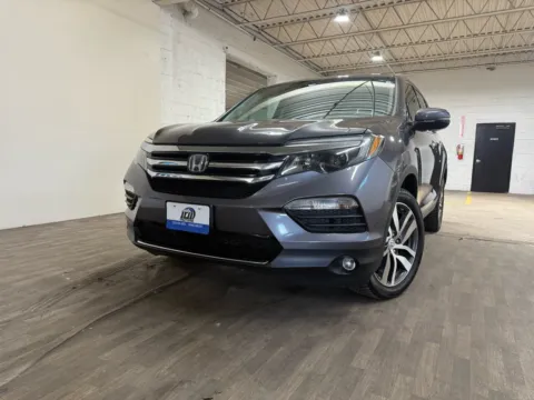 Silver 2017 Honda Pilot Elite for sale in Carlstadt, NJ