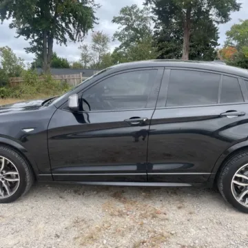 More photos of 2018 BMW X4 M40i at 101 Motors, NJ