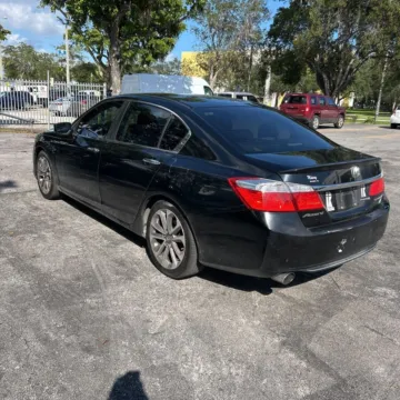 More photos of 2013 Honda Accord Sport at 101 Motors, NJ