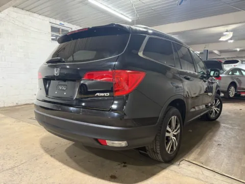 More photos of 2017 Honda Pilot EX-L at 101 Motors, NJ