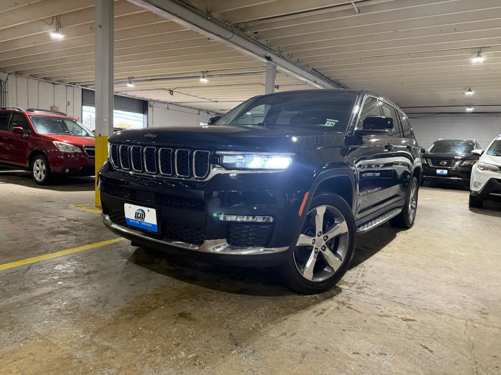 Silver 2021 Jeep Grand Cherokee L Limited 4x4 for sale in Carlstadt, NJ