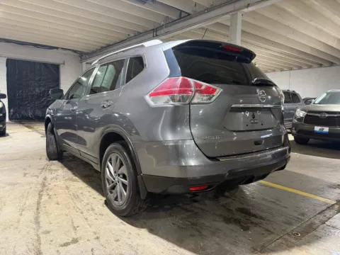 Another view of 2016 Nissan Rogue SL for sale in Carlstadt, NJ at 101 Motors