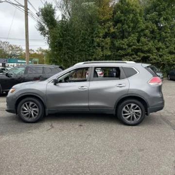 Another view of 2016 Nissan Rogue SL for sale in Carlstadt, NJ at 101 Motors