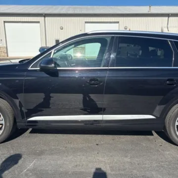 More photos of 2017 Audi Q7 3.0T Premium at 101 Motors, NJ