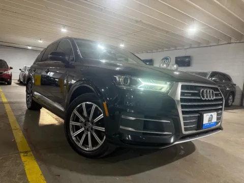 More photos of 2017 Audi Q7 3.0T Premium at 101 Motors, NJ