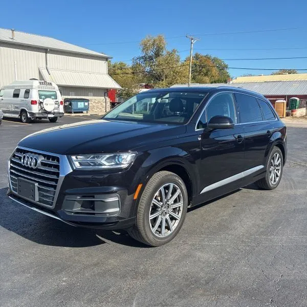 2017 Audi Q7 Premium Plus