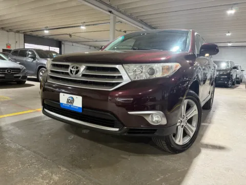 Red 2011 Toyota Highlander Limited V6 for sale in Carlstadt, NJ