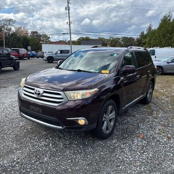 Red 2011 Toyota Highlander Limited V6 for sale in Carlstadt, NJ