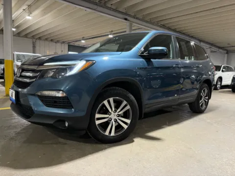 Photos of 2017 Honda Pilot EX-L for sale in Carlstadt, NJ at 101 Motors