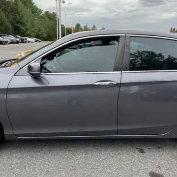 More photos of 2016 Honda Accord EX-L at 101 Motors, NJ