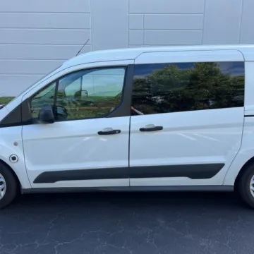 More photos of 2016 Ford Transit Connect XLT at 101 Motors, NJ
