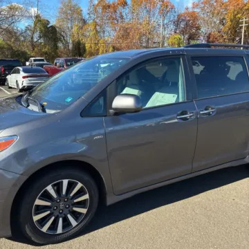 Photos of 2018 Toyota Sienna XLE 7 Passenger for sale in Carlstadt, NJ at 101 Motors
