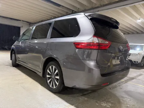 Another view of 2018 Toyota Sienna XLE 7 Passenger for sale in Carlstadt, NJ at 101 Motors