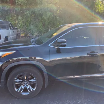 Photos of 2017 Toyota Highlander Limited Platinum for sale in Carlstadt, NJ at 101 Motors