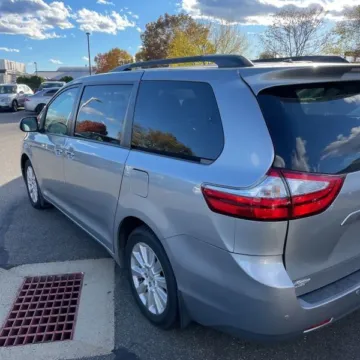 More photos of 2016 Toyota Sienna XLE 7 Passenger at 101 Motors, NJ