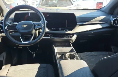 Photos of 2025 Chevrolet Equinox LT for sale in Columbus, OH at SAVVY AUTO SALES LLC