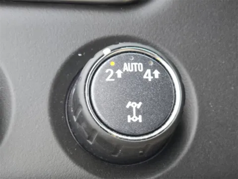 More photos of 2019 GMC Yukon XL SLT at SAVVY AUTO SALES LLC, OH