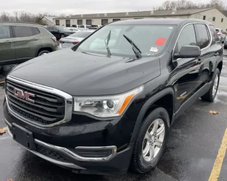 Black 2019 GMC Acadia SLE-1 for sale in Columbus, OH