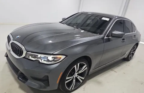Gray 2022 BMW 3 Series 330i xDrive for sale in Columbus, OH