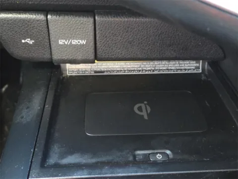 More photos of 2020 Toyota Camry XSE at SAVVY AUTO SALES LLC, OH