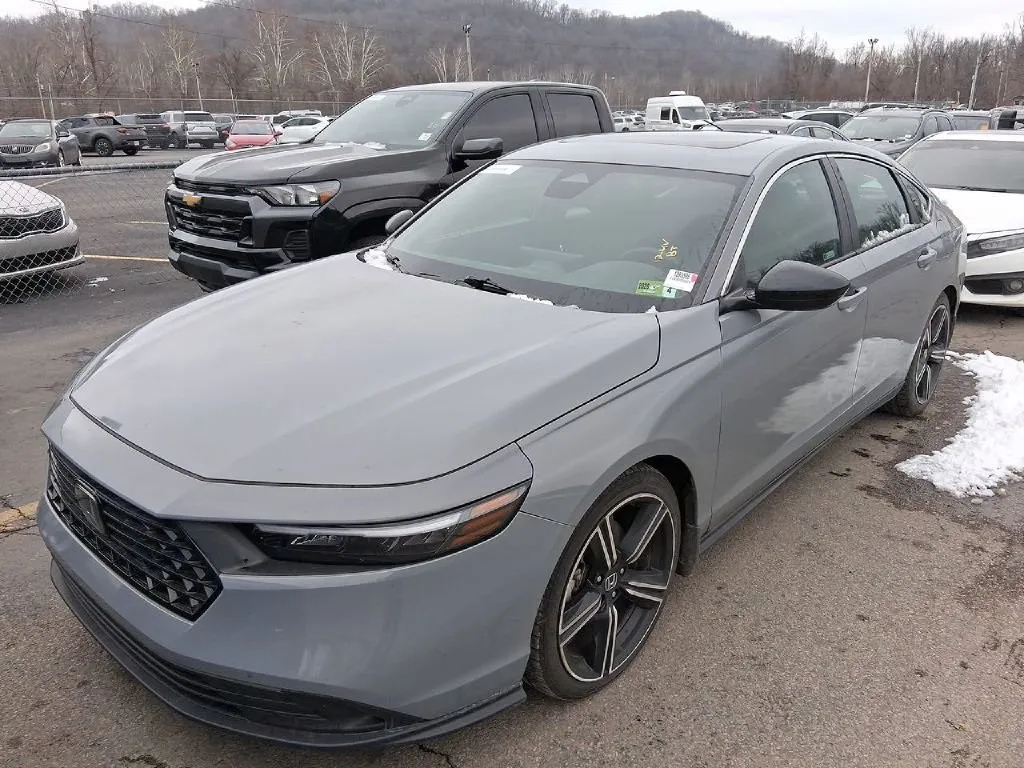 Gray 2023 Honda Accord Hybrid Sport for sale in Columbus, OH