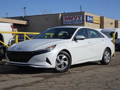 Photos of 2021 Hyundai Elantra SE for sale in Columbus, OH at SAVVY AUTO SALES LLC