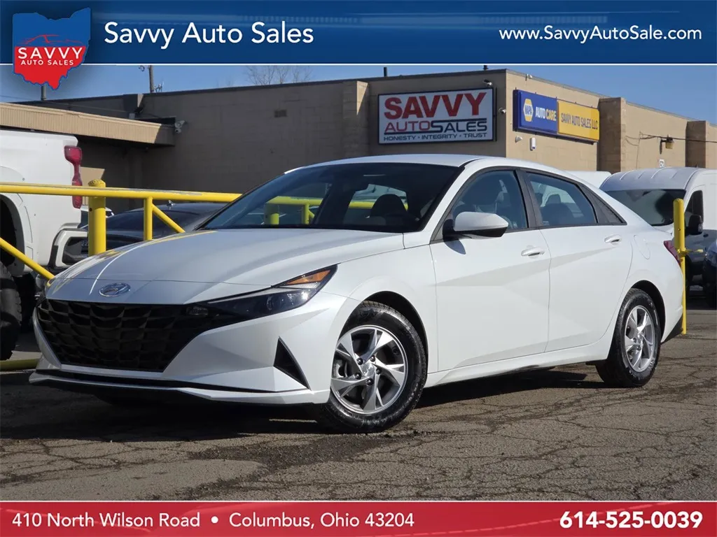 White 2021 Hyundai Elantra SE for sale in Columbus, OH