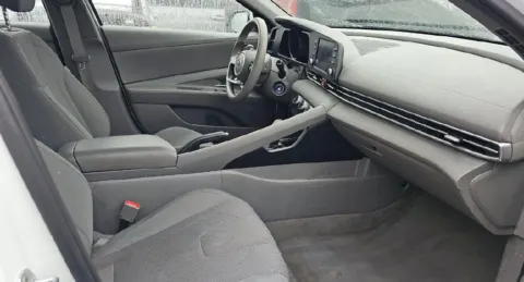 Photos of 2021 Hyundai Elantra SE for sale in Columbus, OH at SAVVY AUTO SALES LLC