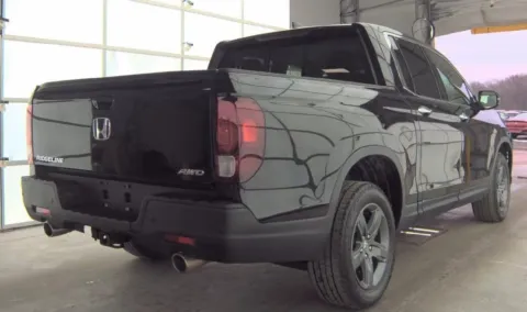Another view of 2023 Honda Ridgeline RTL-E for sale in Columbus, OH at SAVVY AUTO SALES LLC