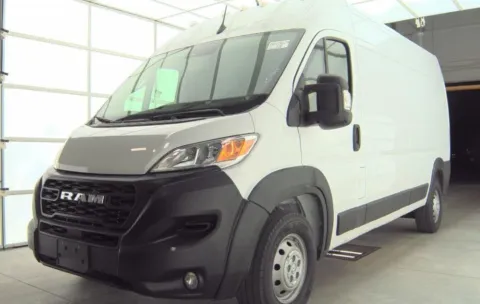 White 2023 Ram ProMaster 2500 High Roof for sale in Columbus, OH