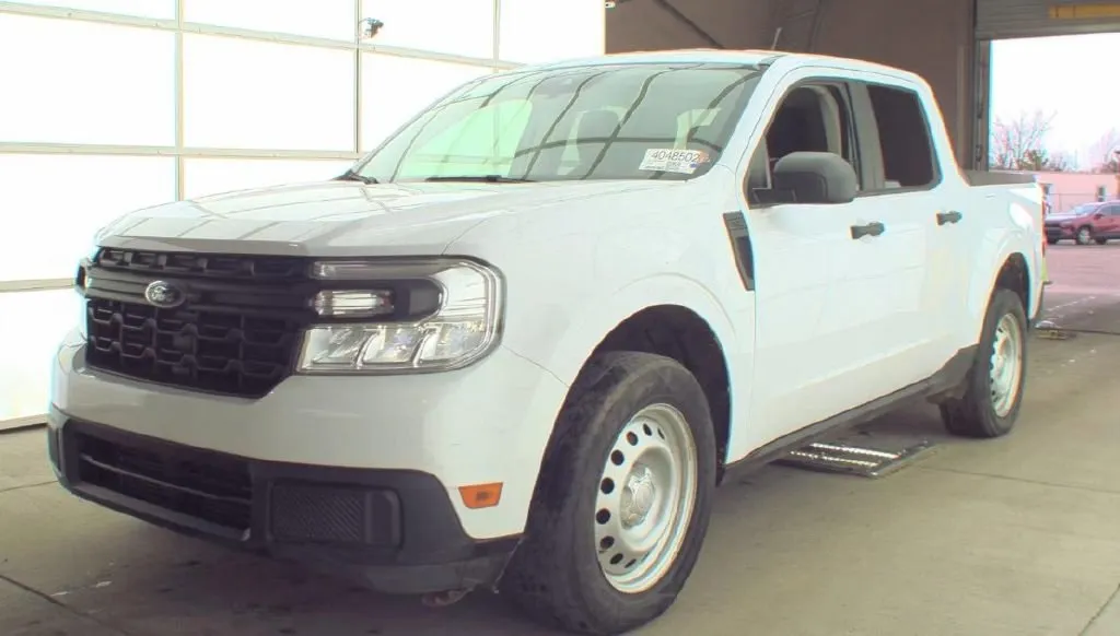 White 2022 Ford Maverick XL for sale in Columbus, OH