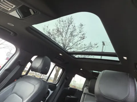 Another view of 2024 Land Rover Defender 130 X-Dynamic SE for sale in Columbus, OH at SAVVY AUTO SALES LLC