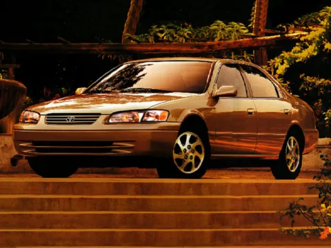 Gray 1997 Toyota Camry for sale in Columbus, OH