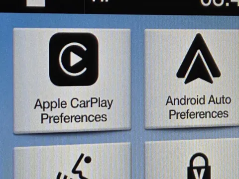 Another view of 2017 Ford F-250SD Lariat for sale in Columbus, OH at SAVVY AUTO SALES LLC