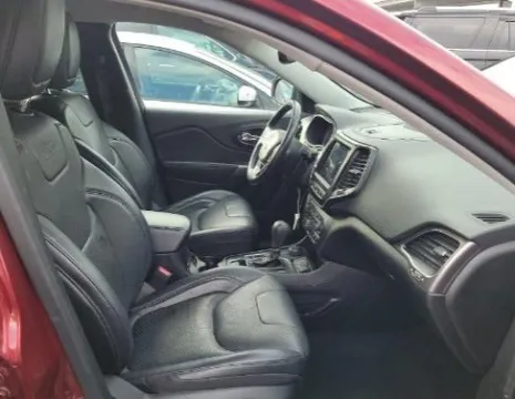 Photos of 2021 Jeep Cherokee Latitude Lux for sale in Columbus, OH at SAVVY AUTO SALES LLC