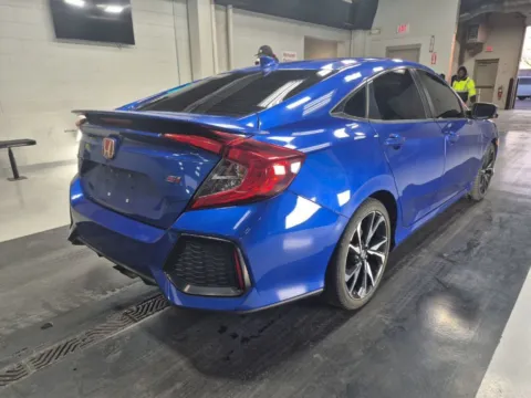 Another view of 2018 Honda Civic Si for sale in Columbus, OH at SAVVY AUTO SALES LLC