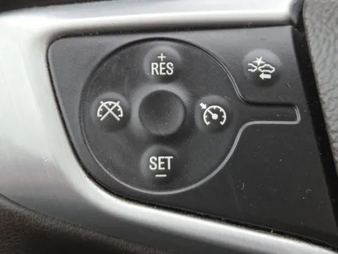 More photos of 2023 GMC Acadia SLT at SAVVY AUTO SALES LLC, OH