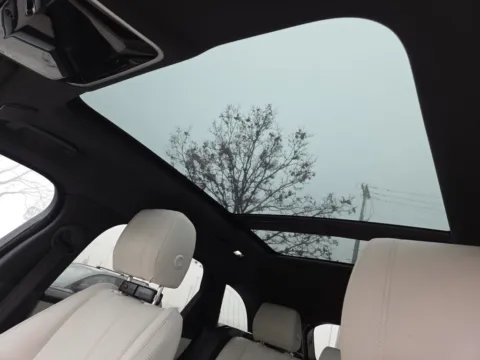 Another view of 2021 Land Rover Range Rover Velar P250 R-Dynamic S for sale in Columbus, OH at SAVVY AUTO SALES LLC