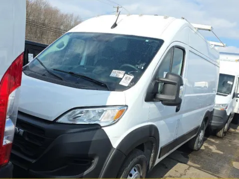 White 2023 Ram ProMaster 2500 High Roof for sale in Columbus, OH