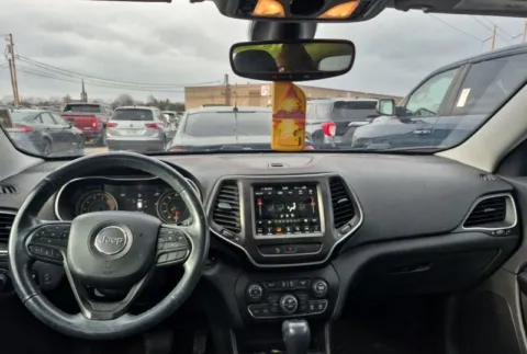 Photos of 2019 Jeep Cherokee Trailhawk for sale in Columbus, OH at SAVVY AUTO SALES LLC