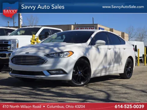 White 2017 Ford Fusion SE for sale in Columbus, OH