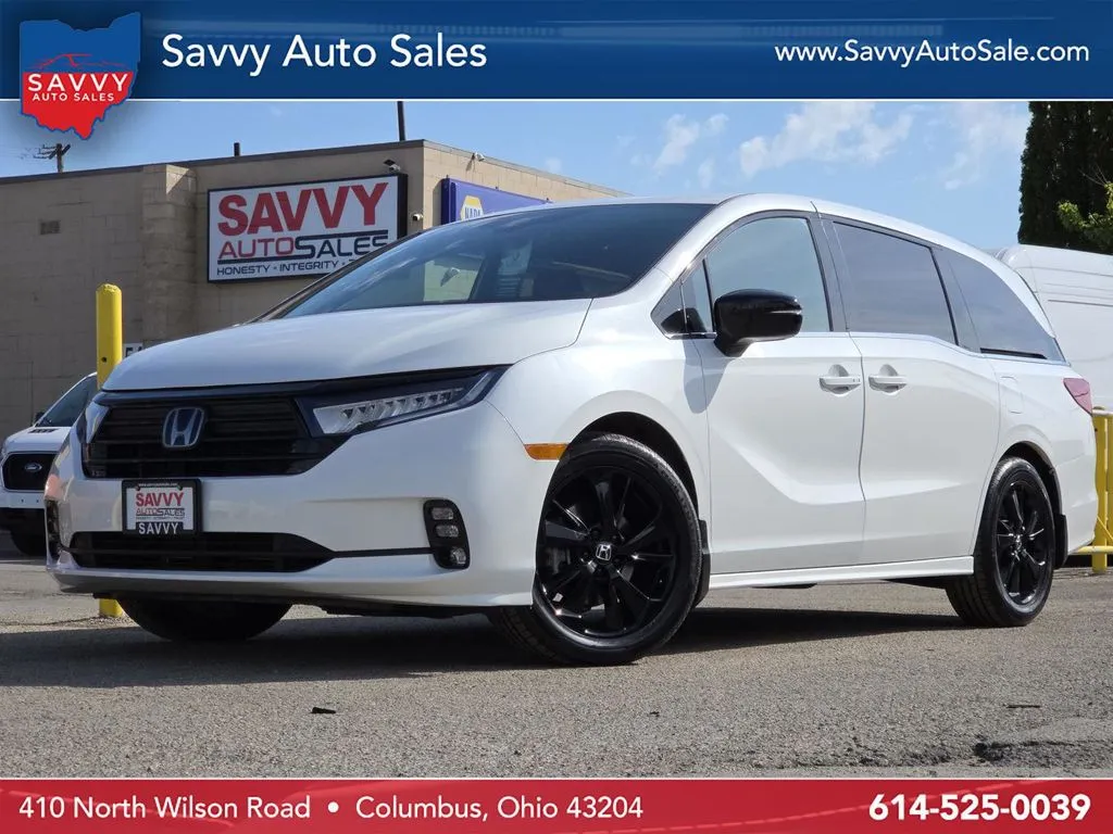 White 2023 Honda Odyssey Sport for sale in Columbus, OH