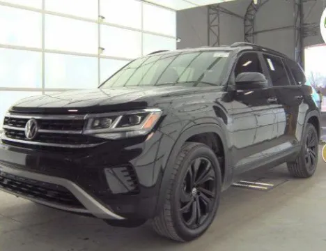 Black 2022 Volkswagen Atlas 3.6L V6 SE w/Technology for sale in Columbus, OH