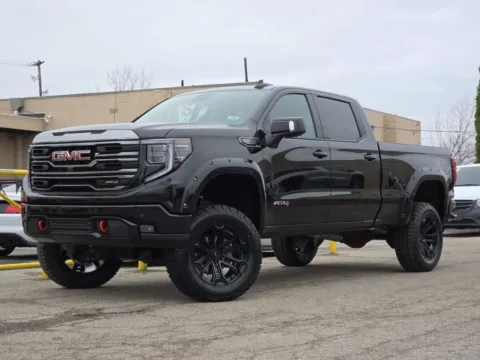 Black 2023 GMC Sierra 1500 AT4 for sale in Columbus, OH