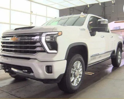 White 2024 Chevrolet Silverado 2500HD High Country for sale in Columbus, OH
